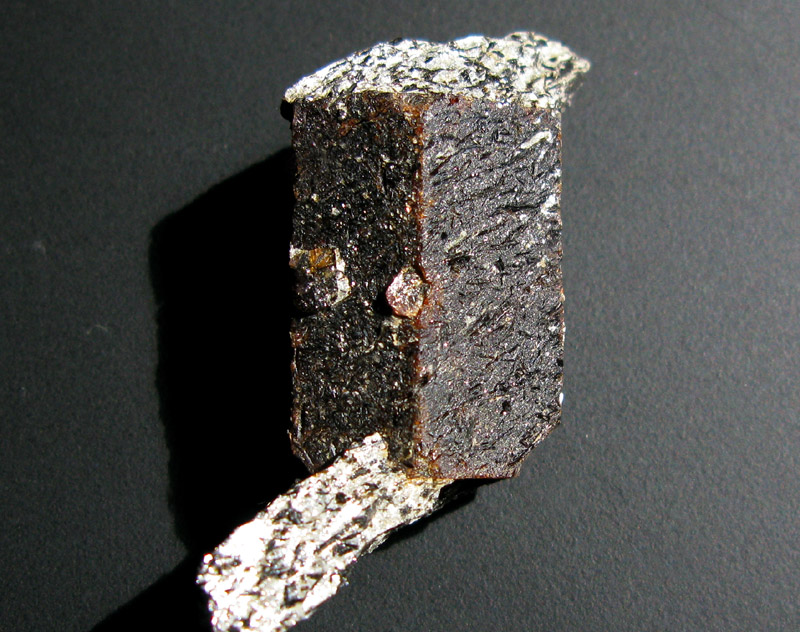 Staurolite photo